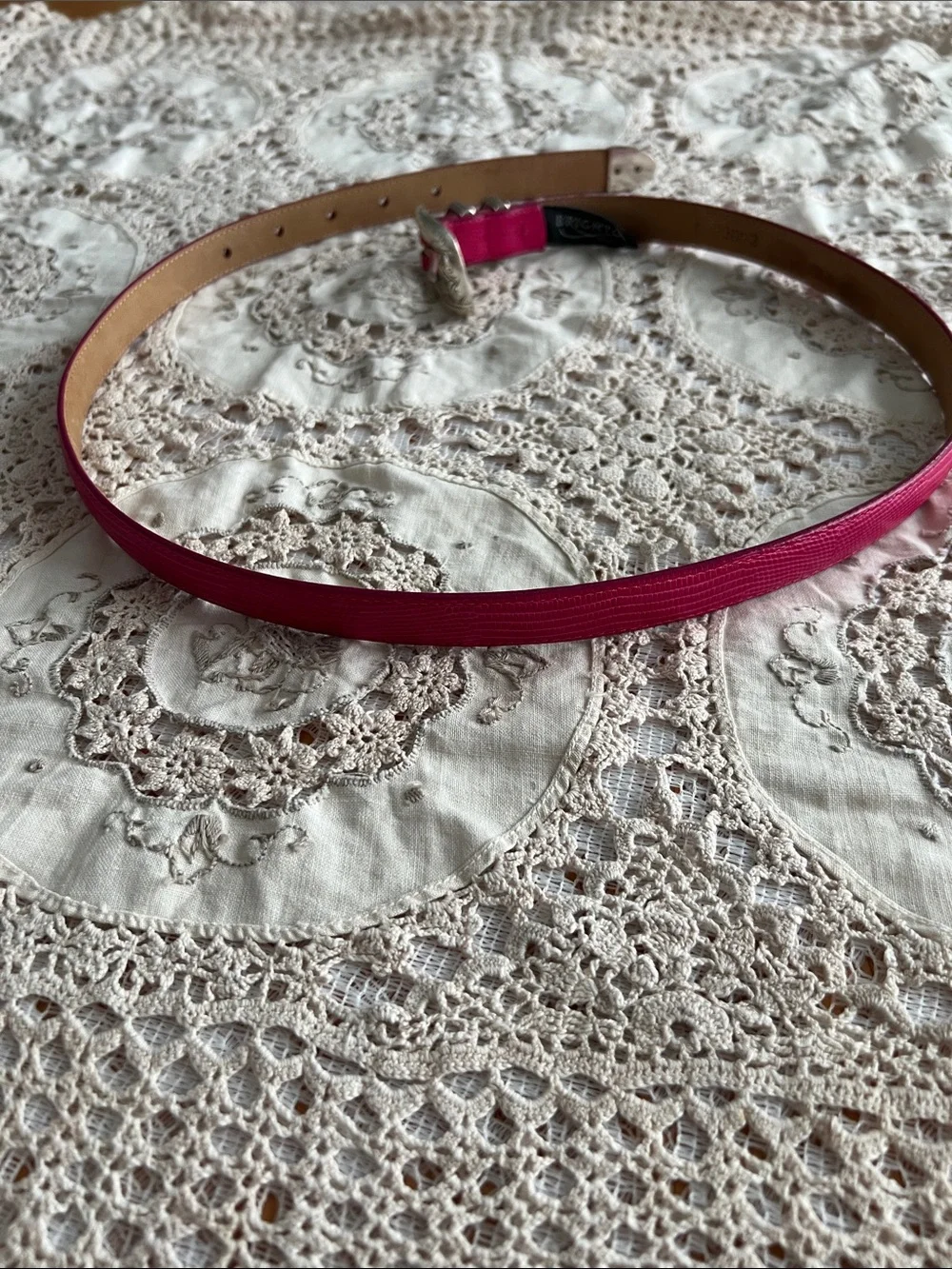 VTG BRIGHTON PINK dainty genuine leather belt size large vintage size